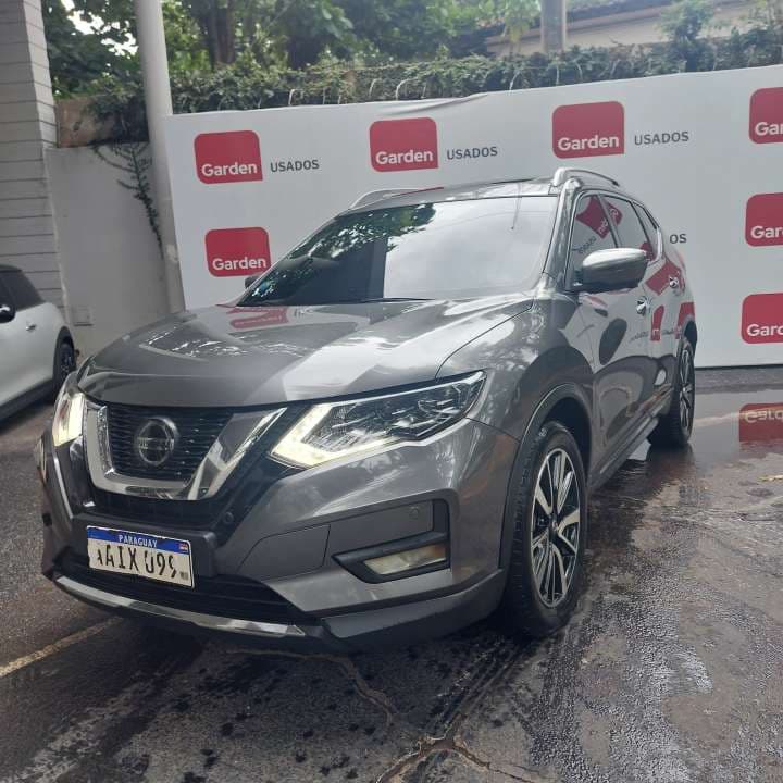 Nissan XTRAIL EXCLUSIVE 2022 — imagen 2 de 8