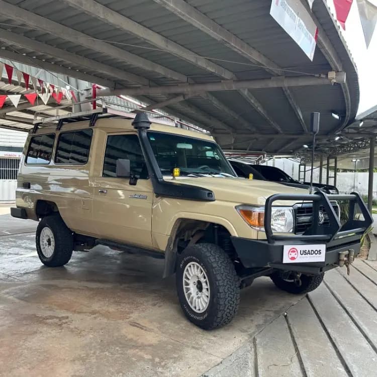 Toyota Land Cruiser 70 2020