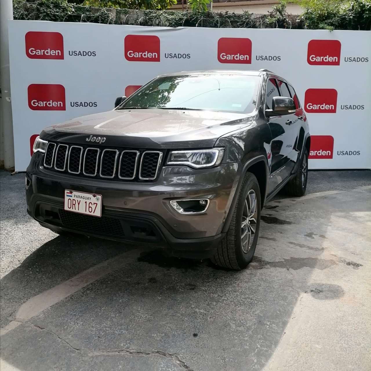 Jeep GRAND CHEROKEE LAREDO 2018