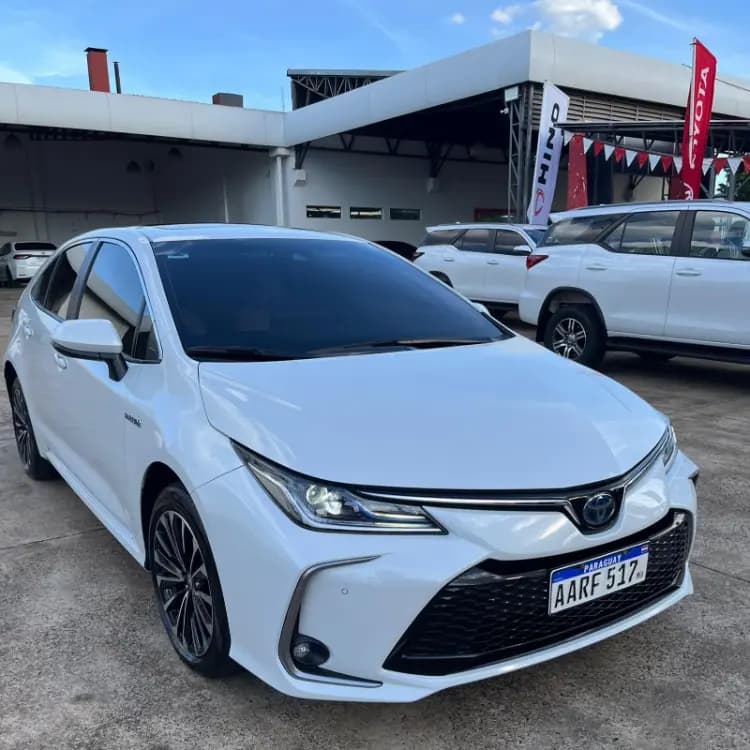 Toyota Corolla Altis 2025 — imagen 1 de 5