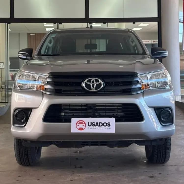 Toyota Hilux DX 2023