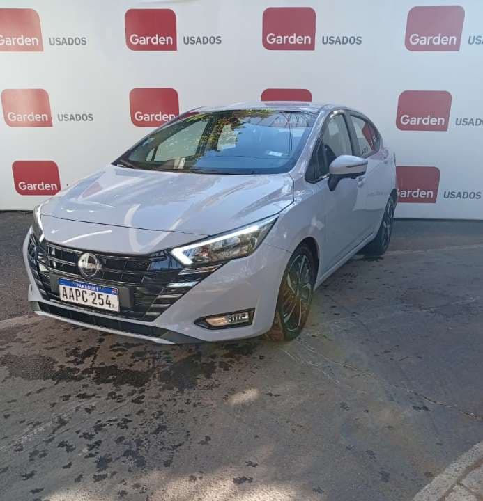 Nissan Versa Exclusive 2024